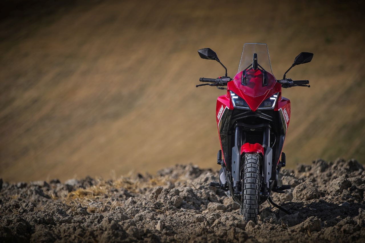 Moto Morini X-Cape: punto di FUGA